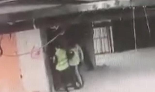 İstanbul'da inşaat görevlisini silahla rehin alıp 800 bin liralık malzeme çaldılar