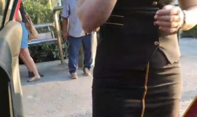 İstanbul'da kabin memuru, para vermemek için taksici ile kavga etti