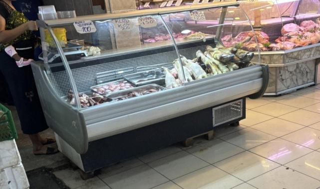 İstanbul'da sakatatçılarda hijyen tepkisi: Kokudan aşağıya inilmiyor