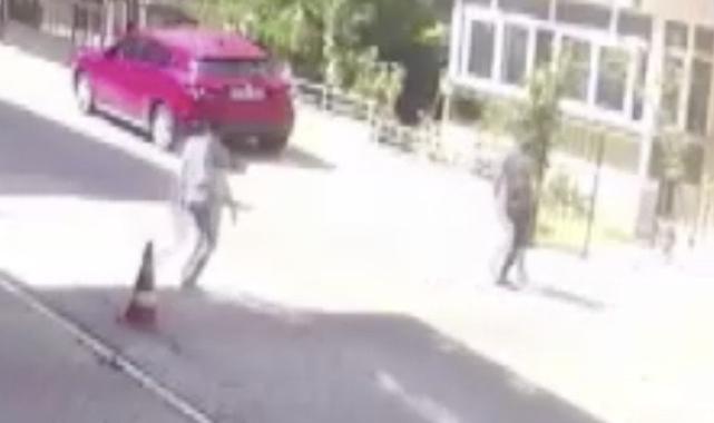 İstanbul'da telefon dolandırıcılarına 800 gram altın kaptırdı