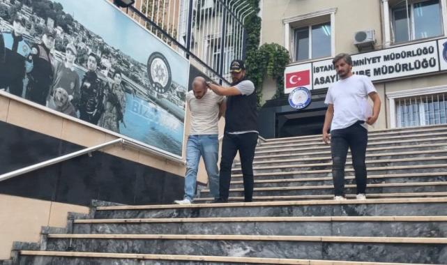 İstanbul'da telefon dolandırıcılarına 800 gram altın kaptırdı