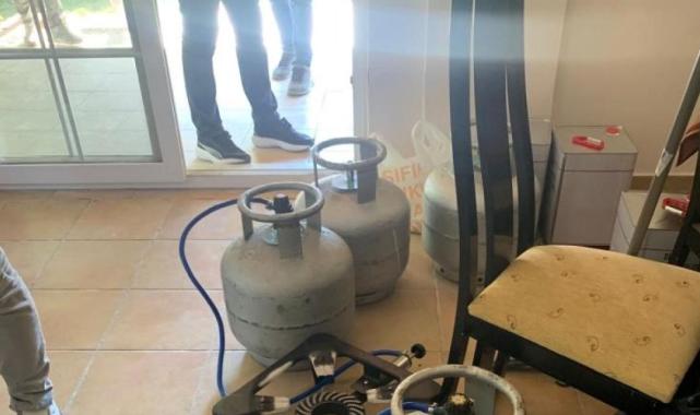 İstanbul'da villaya baskın: 1 ton metamfetamin ele geçirildi