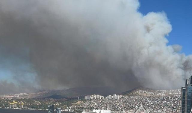 İzmir'de yangın yerleşim yerlerine ulaştı
