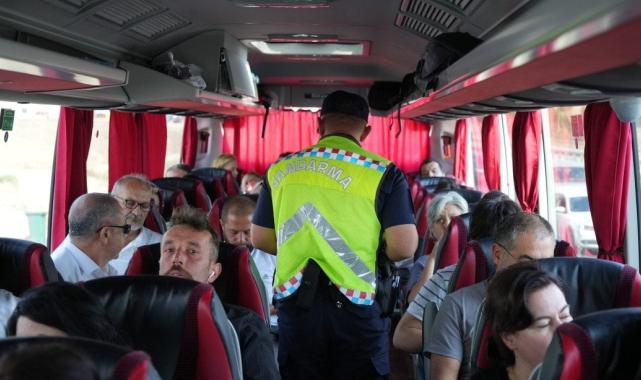 'Kilit kavşak' Kırıkkale’de sıkı denetim: Otobüsler tek tek durduruldu