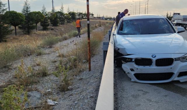 Konya'da kaza yaptığı aracının parçalarını toplayan sürücüye otomobil çarptı
