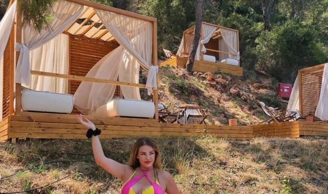 Oyuncu Esra Sönmezer Bodrum'u anlattı: "Çok pahalı her yer boş"