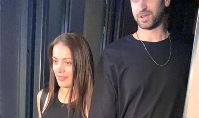 Oyuncu İrem Sak, 11 yaş küçük sevgilisi için Türkiye'yi terk ediyor!