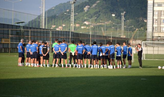 Rizesporlu Casper Hojer: Bu sezon olabildiğince üst sıralarda kalmak istiyoruz