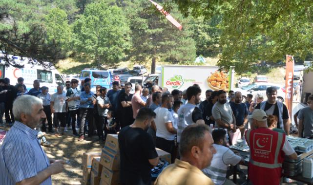 Saadet Partisi Milli Görüş pikniği düzenledi