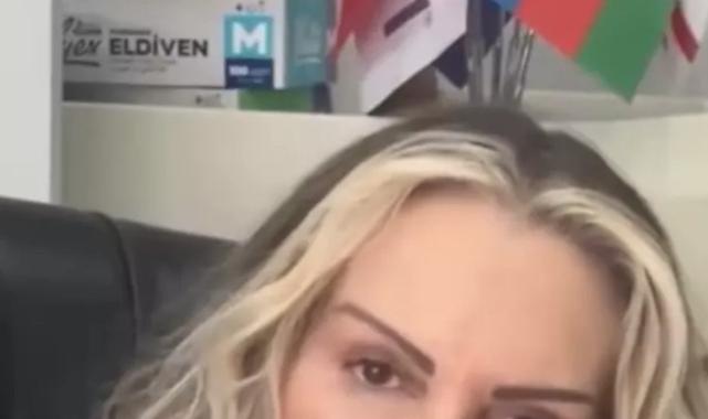 Şarkıcı Petek Dinçöz'ün annesi estetik olmuştu! Doktoru son halini paylaştı