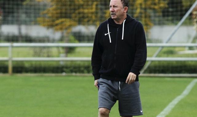 Sergen Yalçın'dan sürpriz karar! İki yıllık sözleşme imzalayacak...