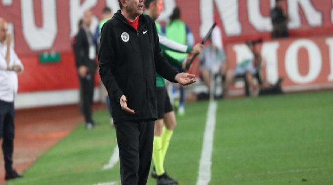 Sergen Yalçın'dan sürpriz karar! İki yıllık sözleşme imzalayacak...