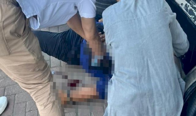 Bayrampaşa'da park kavgasında baba ile oğlu öldürüldü