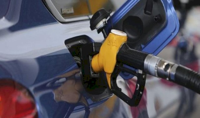 Benzin fiyatına indirim yapılması bekleniyor