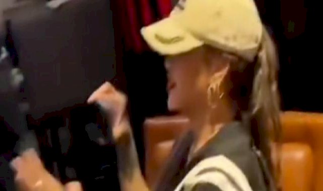 Futbolcu hayranı çocuk tanımadığı Rihanna'dan fotoğraf çekmesini istedi