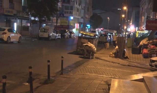 İstanbul'da bıçaklı saldırgan dehşet saçtı: 1’i polis 2 kişi yaralandı