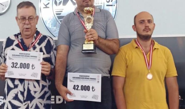 Keşan'da açık satrançta uluslararası heyecan