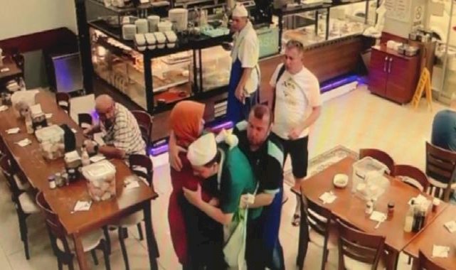 Kocaeli'de boğazına ekmek kaçan tezgahtarı Heimlich manevrası kurtardı