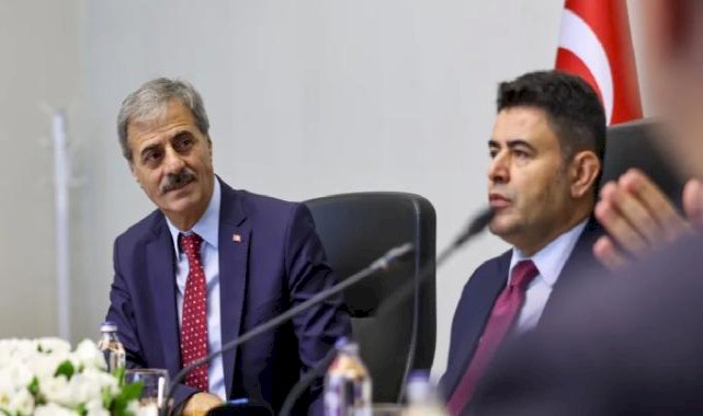 Sakarya AKOM’da ulaşım zirvesi