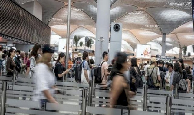 Türkiye'de yolcuların yüzde 55'inin terciği: İstanbul havalimanları