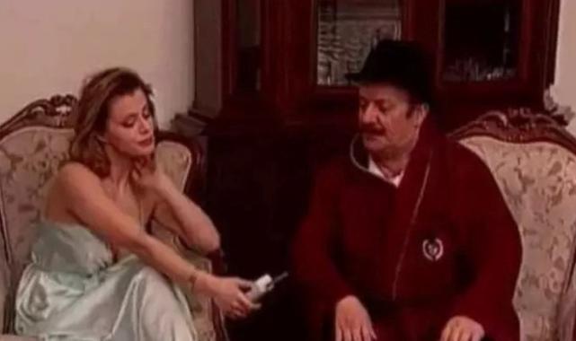 Tatlı Kaçıklar’ın Seksi Şempanze’si Yıldız Kaplan’ı görenler inanmadı! Yıllar geçtikçe güzelleşmiş...