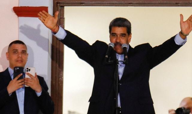 Venezuela Devlet Başkanı Maduro: ABD, Venezuela'nın iç işlerine burnunu sokma