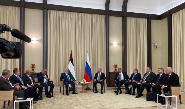 Vladimir Putin, Mahmud Abbas'ı kabul etti