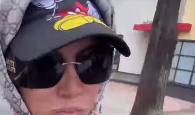 Wanda Nara baş örtüsü takmayı sevdi! Verdiği pozlar sosyal medyada gündem oldu