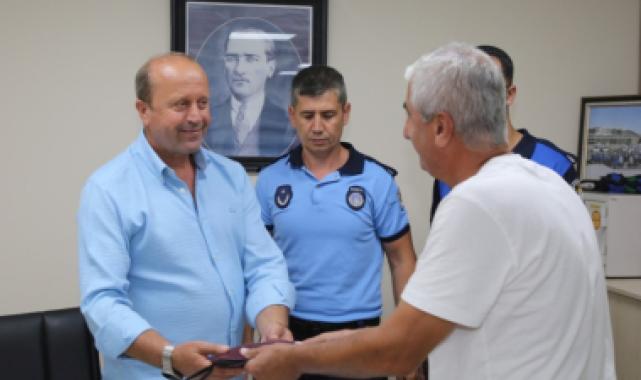 700 bin TL'lik çantanın sahibine faturalardan ulaşıldı!