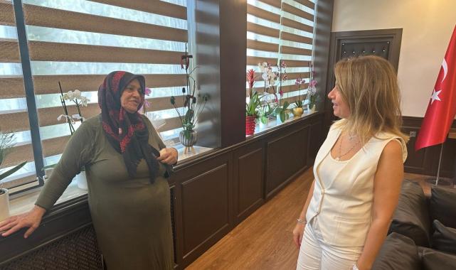 Adana'da güvenlik görevlisi, altın dolu çantayı sahibine ulaştırdı