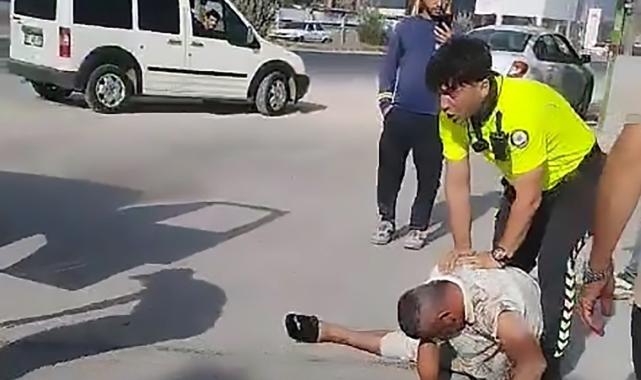 Adana'da polise direnip, ateşe verdiği minibüse kendini kilitledi
