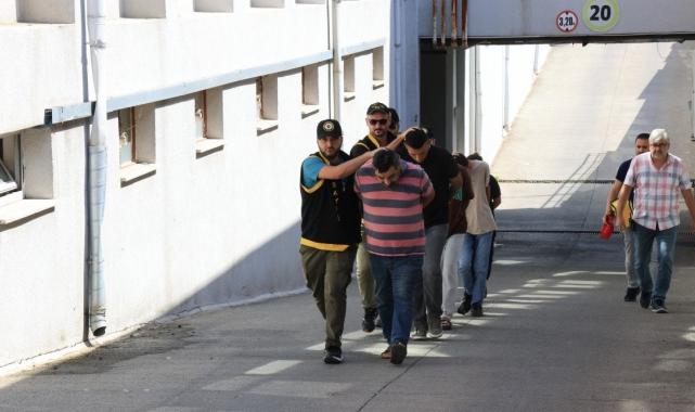 Adana'da tartıştığı sevgilisini arkadaşlarına öldürttü