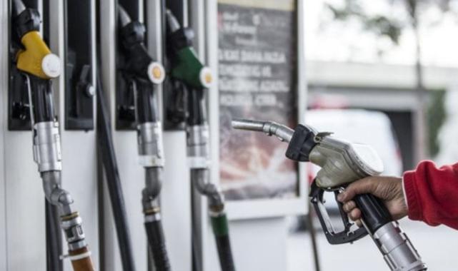 Akaryakıtta tarife değişiyor: Motorine zam yolda