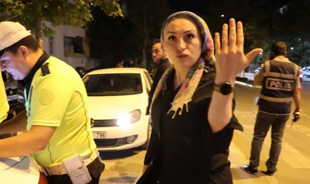 Aksaray'da polislere 'Kamu personeliyim' deyip yasal olmayan işlem teklif  etti