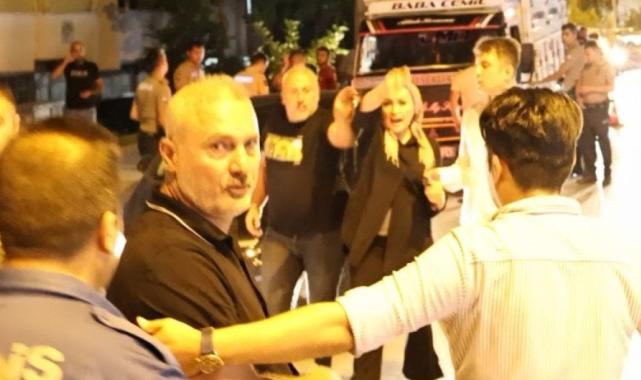 Aksaray'da polislere 'Kamu personeliyim' deyip yasal olmayan işlem teklif  etti