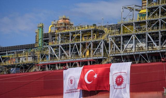 Alparslan Bayraktar: Yeni yüzer doğalgaz üretim tesisiyle, 2026'da ikinci faza geçilecek