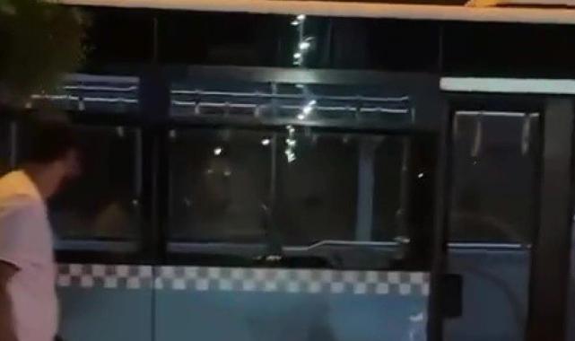 Antalya'da otobüste kadınlara laf attı: Tepki gösterilince bıçak çekti