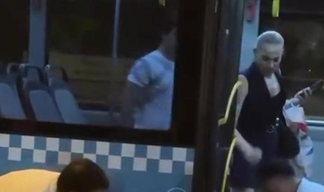 Antalya'da otobüste kadınlara laf attı: Tepki gösterilince bıçak çekti