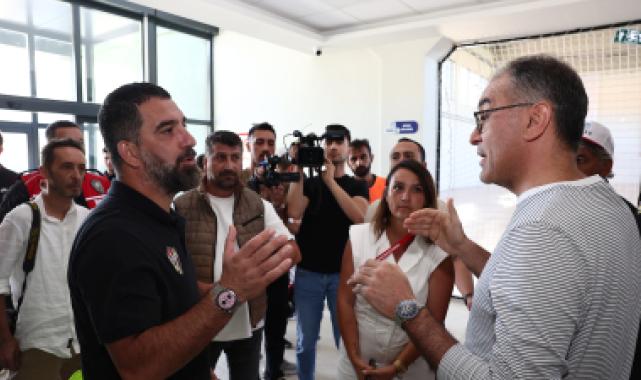 Arda Turan'dan Kayseri'nin Yüksek İrtifa Kamp Merkezi’ne övgü