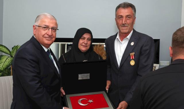 Bakan Güler Bayburt'ta temaslarda