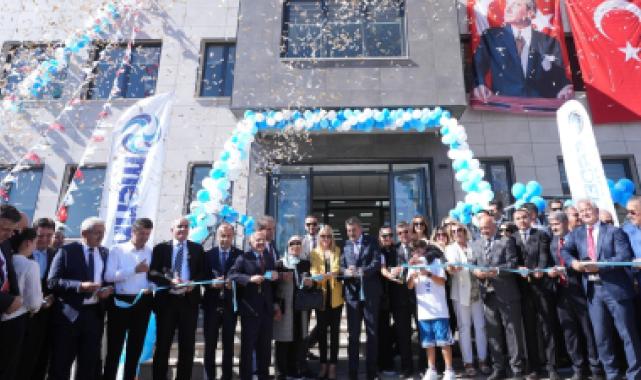 Bakan Tekin'den Adıyaman'da eğitime toplu temel