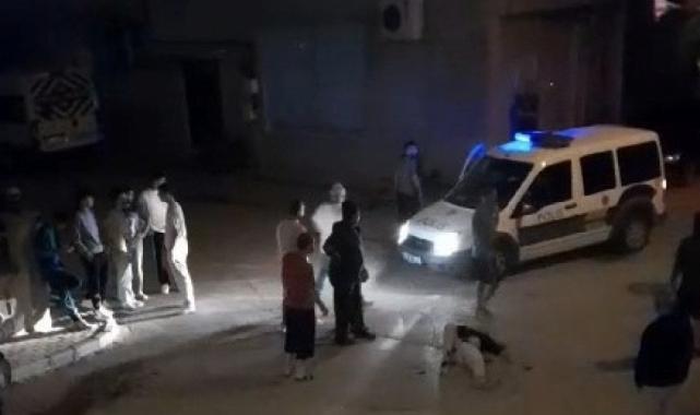 Bursa'da sokak ortasında husumetlisini bıçakladı