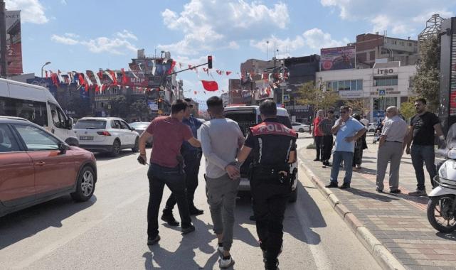 Bursa'da telefon tamiri tartışması baltalı kavgaya döndü: 1 yaralı