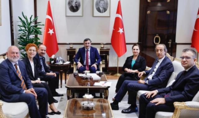 Cumhurbaşkanlığı’na Otizm Raporu sunuldu... Otizm 8 milyon aileyi etkiliyor