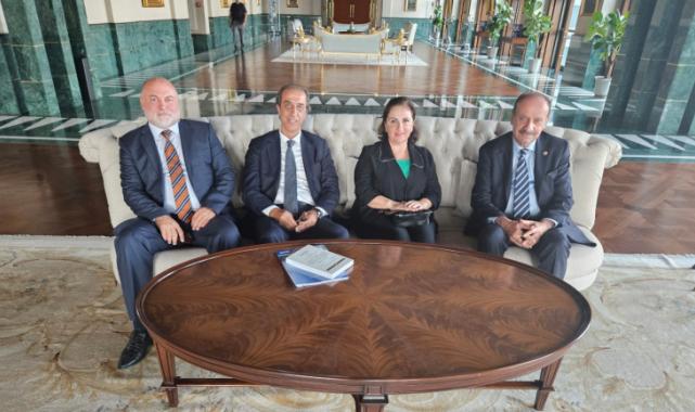 Cumhurbaşkanlığı’na Otizm Raporu sunuldu... Otizm 8 milyon aileyi etkiliyor