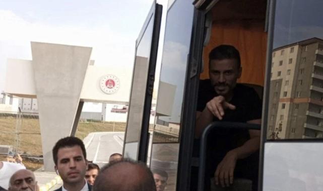 Dilan Polat sosyal medya orucunu bozdu