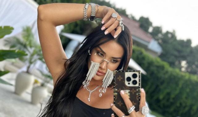 Dilan Polat sosyal medya orucunu bozdu