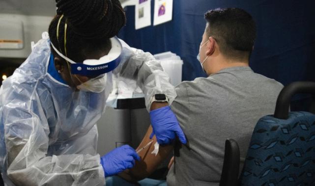 DSÖ’den M-çiçeğine karşı ilk aşıya onay