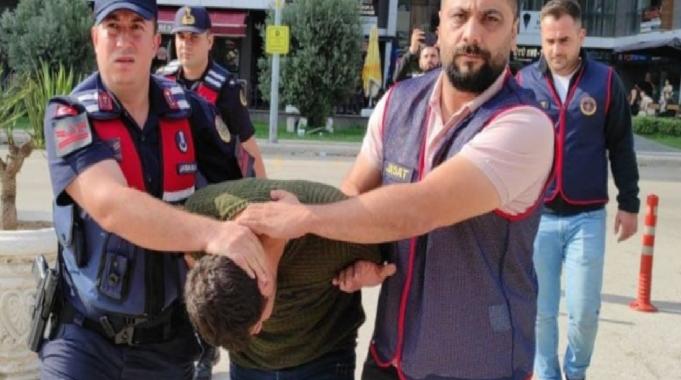 Edirne'deki baba cinayetinde acı detay: Katil oğul arama çalışmalarına katıldı
