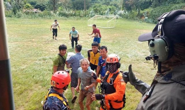 Güney Asya sular altında kaldı: En az 285 ölü